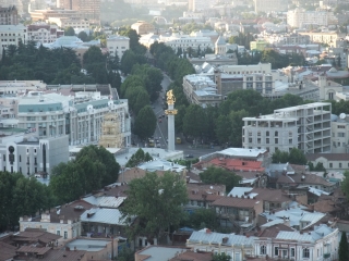 Plac wolności w Tbilisi